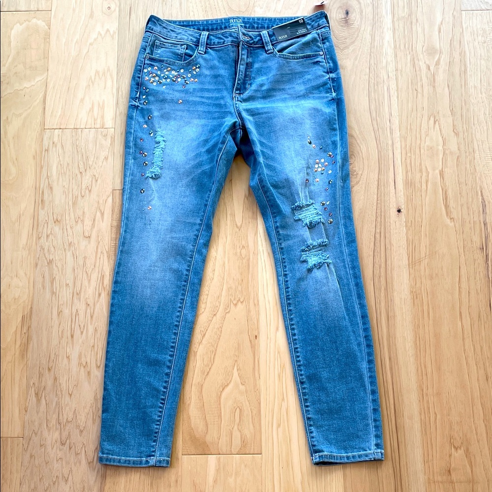 a.n.a Jewel / Stud Embellished Women’s Distressed Skinny Jeans - 10 Rare NWT